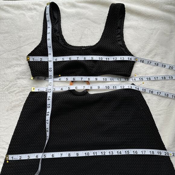 Montce Ky Sleeveless Cutout Dress Black Crochet Size Large NWOT O-Ring - Picture 16 of 16